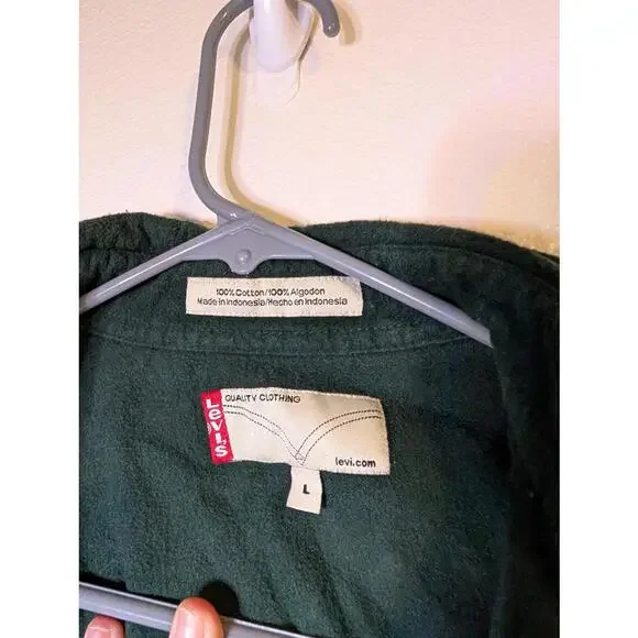 Levi's 100% Cotton Men's Size Large Green Button-Up Shirt - Picture 3 of 5